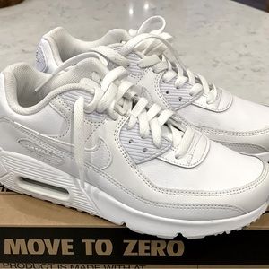 Nike air max 90 size 5.5Y